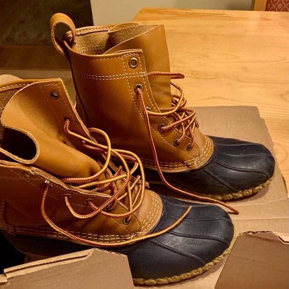 LL Bean Bean Boots - Picture 4 of 9
